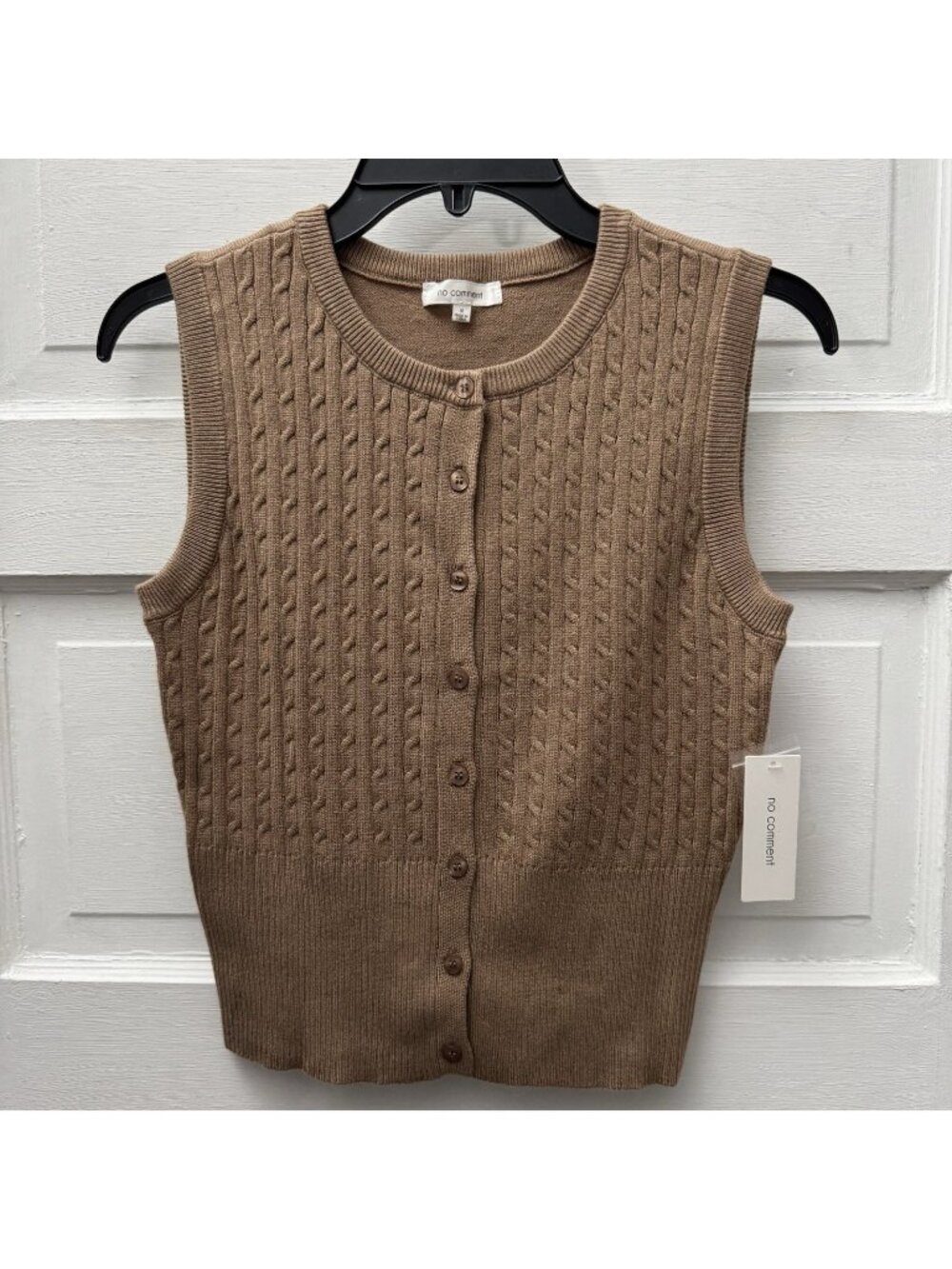NWT No Comment Sweater Vest Womens M Brown Cable Knit Button Front Top